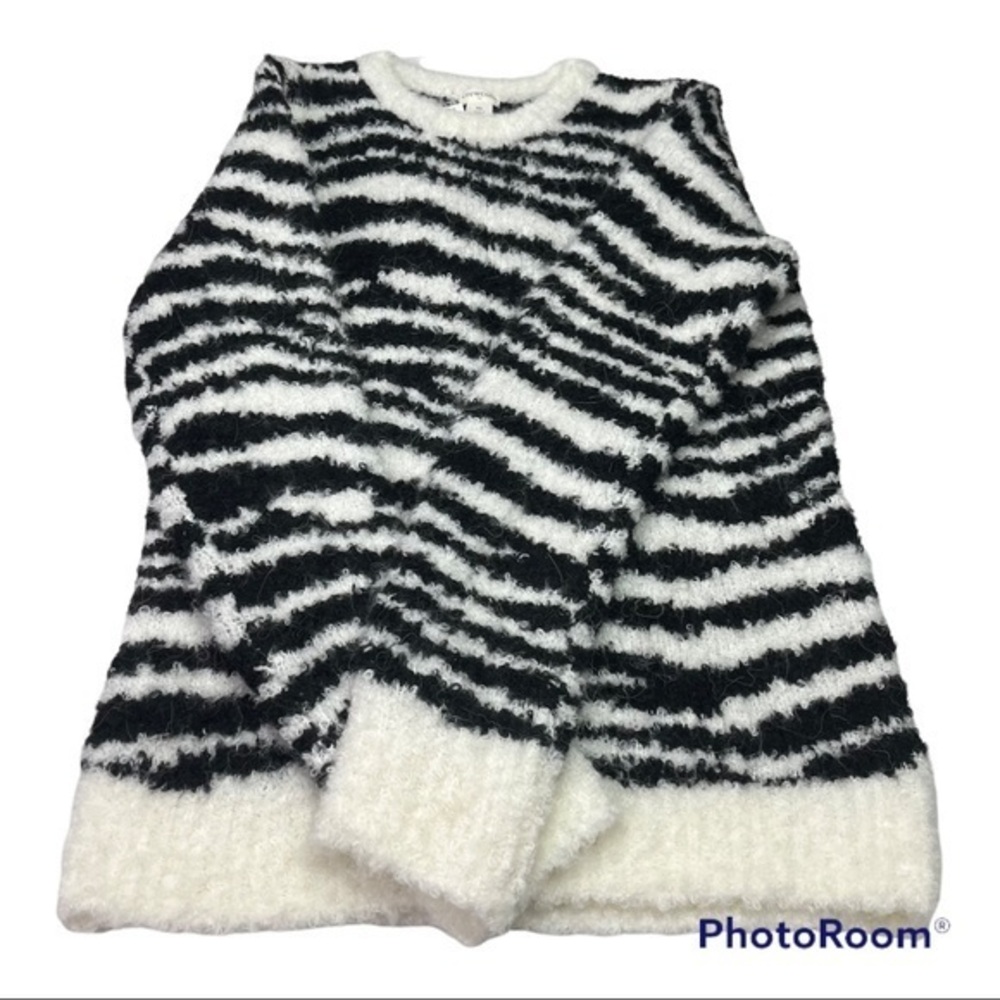 NWT XL CrewCuts Boucle Zebra sweater